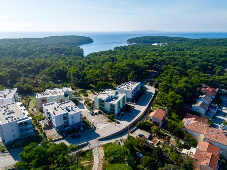 Beautiful View Apartment With Garage Space Mali Lošinj Dış mekan fotoğraf